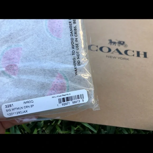 New Coach Corner Zip Wristlet w/ Watermelon Print - Picture 4 of 10